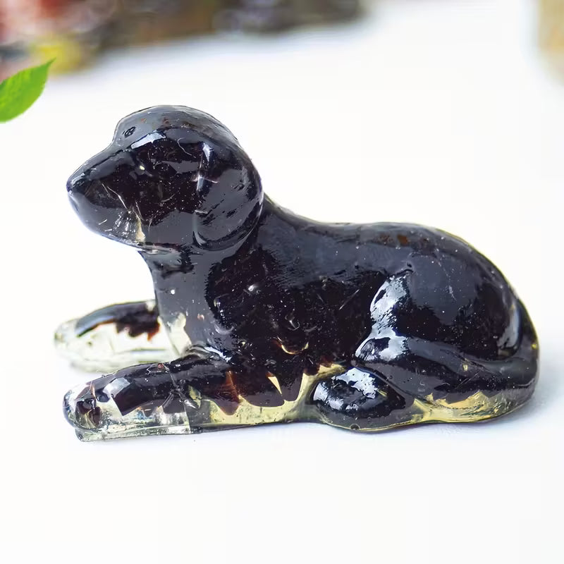 Chien Couché en Résine & Obsidienne