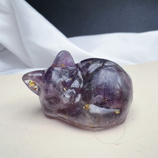 Chaton Endormi en Résine & Améthyste