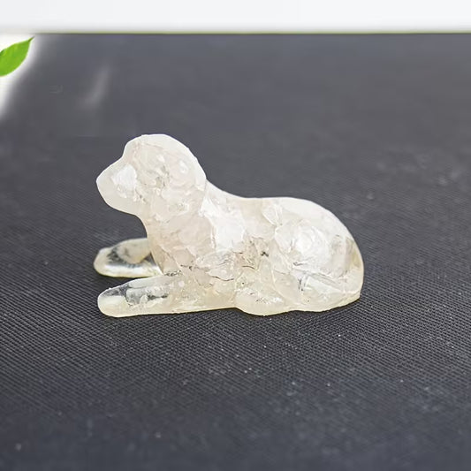 Chien Couché en Résine & Quartz Blanc